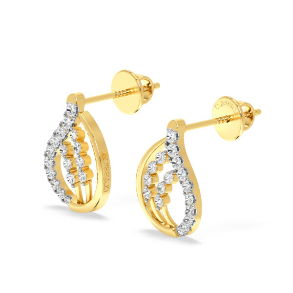 Midnight Star Glamour Diamond Studs Earrings