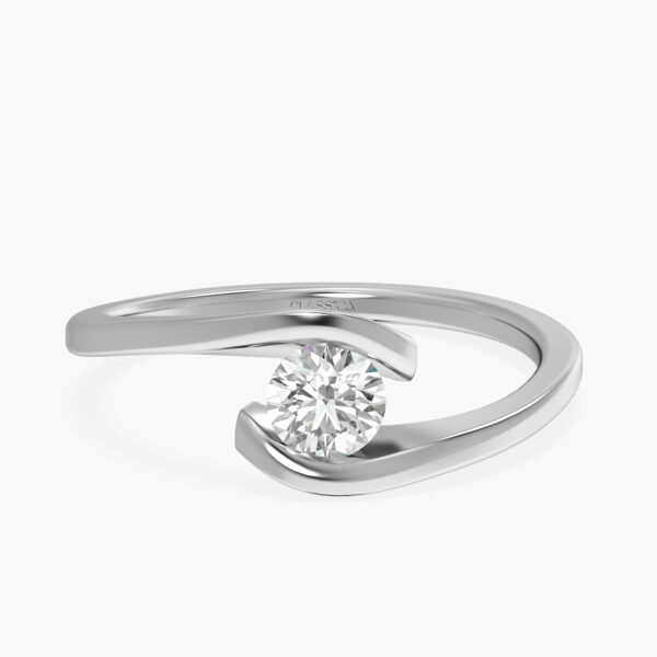 Twisted Gold Band With Solitaire Stone