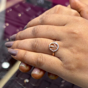 Simple Petal Ring With CZ