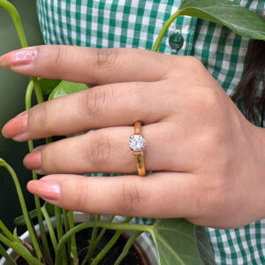 Elegant Silver Ring With Solitaire CZ