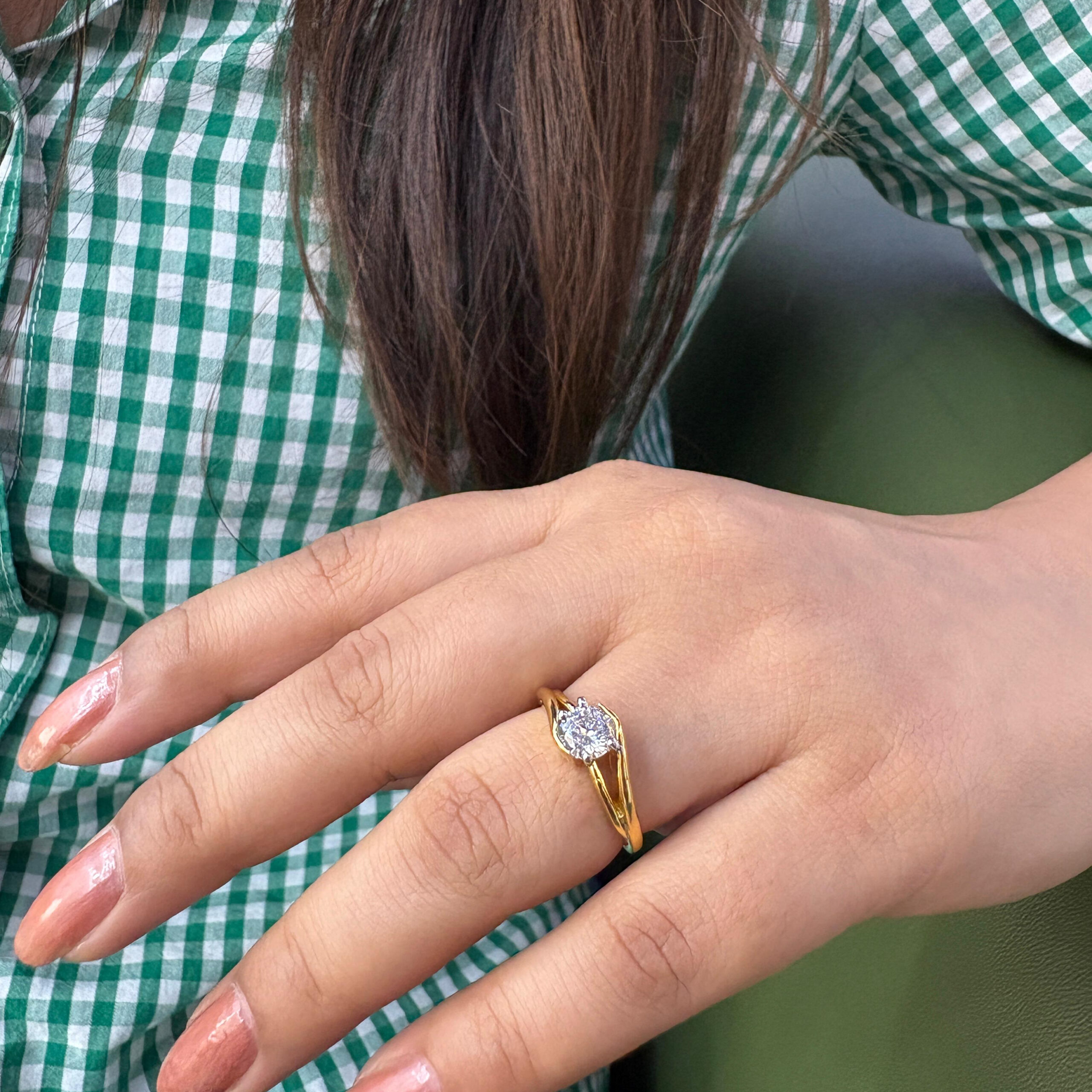 Royal Look Silver Ring With Center CZ Stone