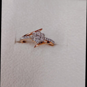 Floral Cluster Diamond Ring With Twisted Band