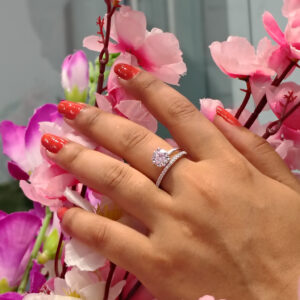 Elegant Twist Solitaire CZ Ring